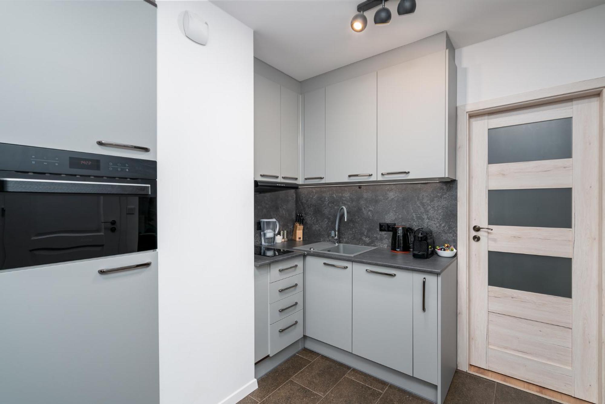 Apartwro 3Th - Apartament Przy Dworcu Glownym Pkp, Balkon, Garaz, Rowery Wrocław Eksteriør billede